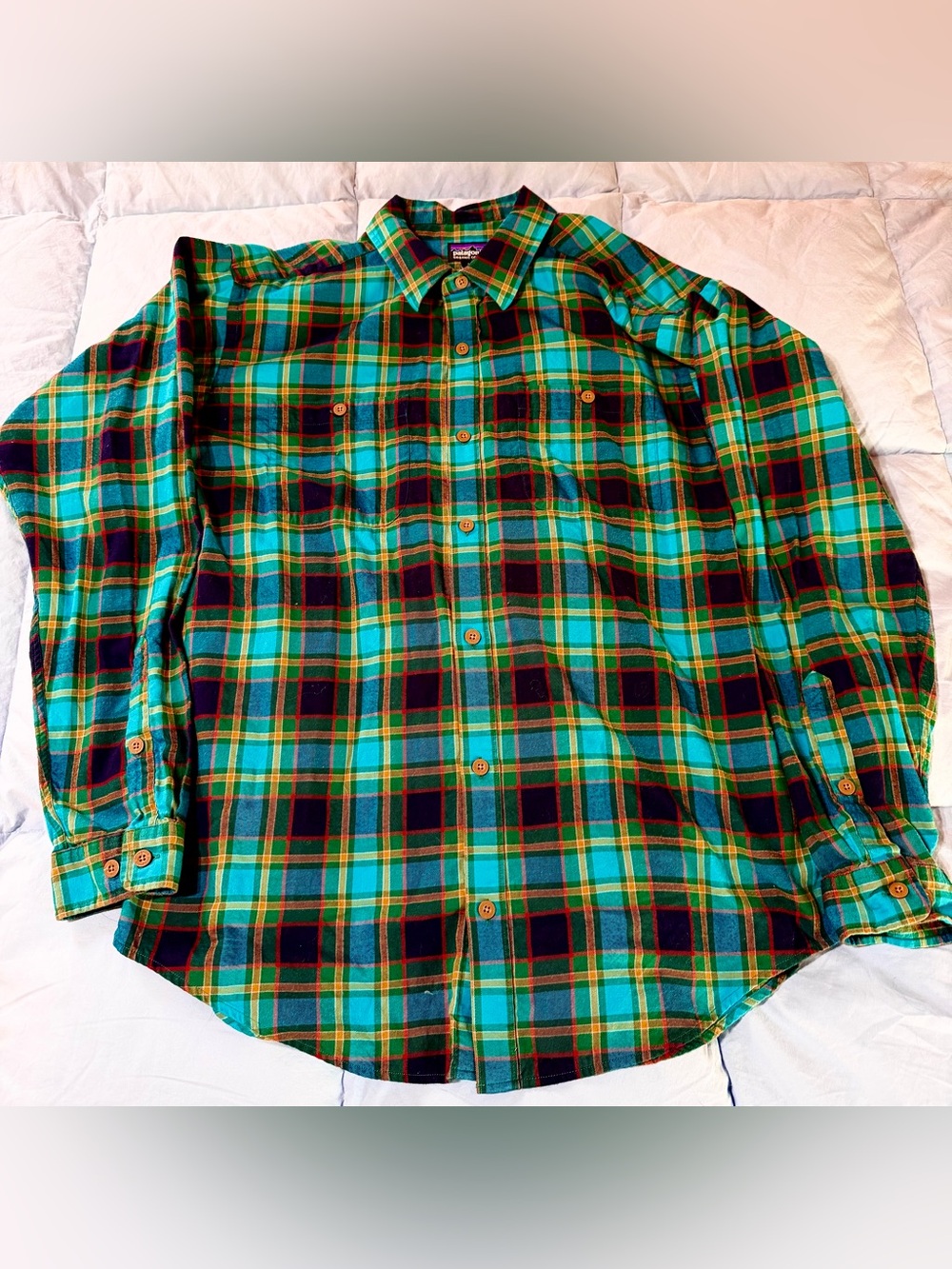 Men's Patagonia Green Plaid Lightweight Flannel Button-Up Shirt, Size Large